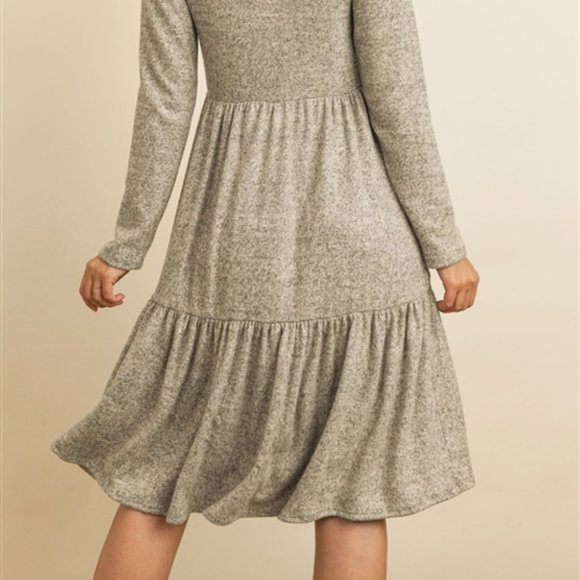 GREY BRUSHED HACCI TIERED POCKET DRESS - Picture 4 of 11